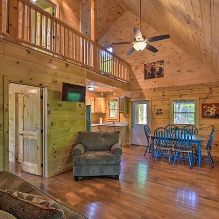 Murphy Cabin With Spacious Deck And Forest Views! Exteriör bild