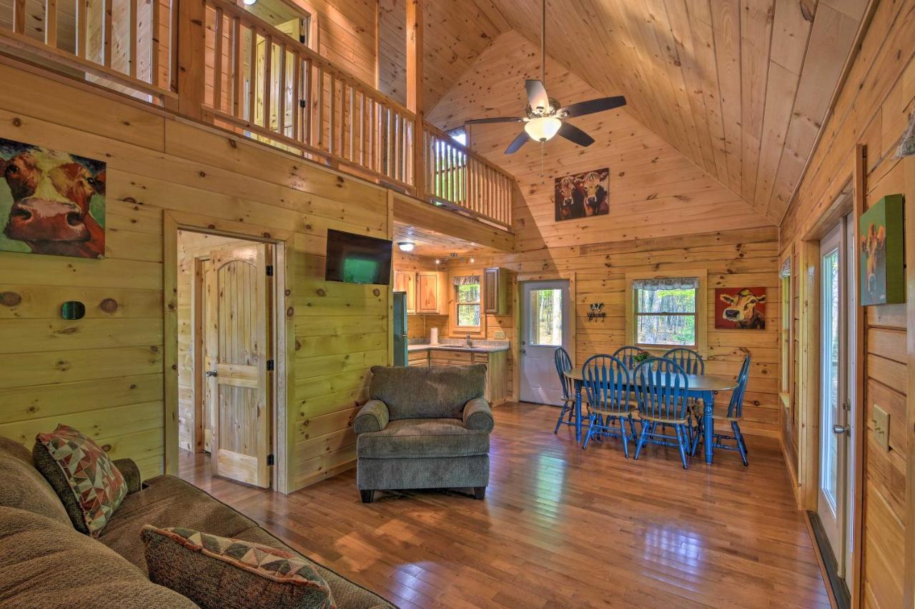 Murphy Cabin With Spacious Deck And Forest Views! Exteriör bild