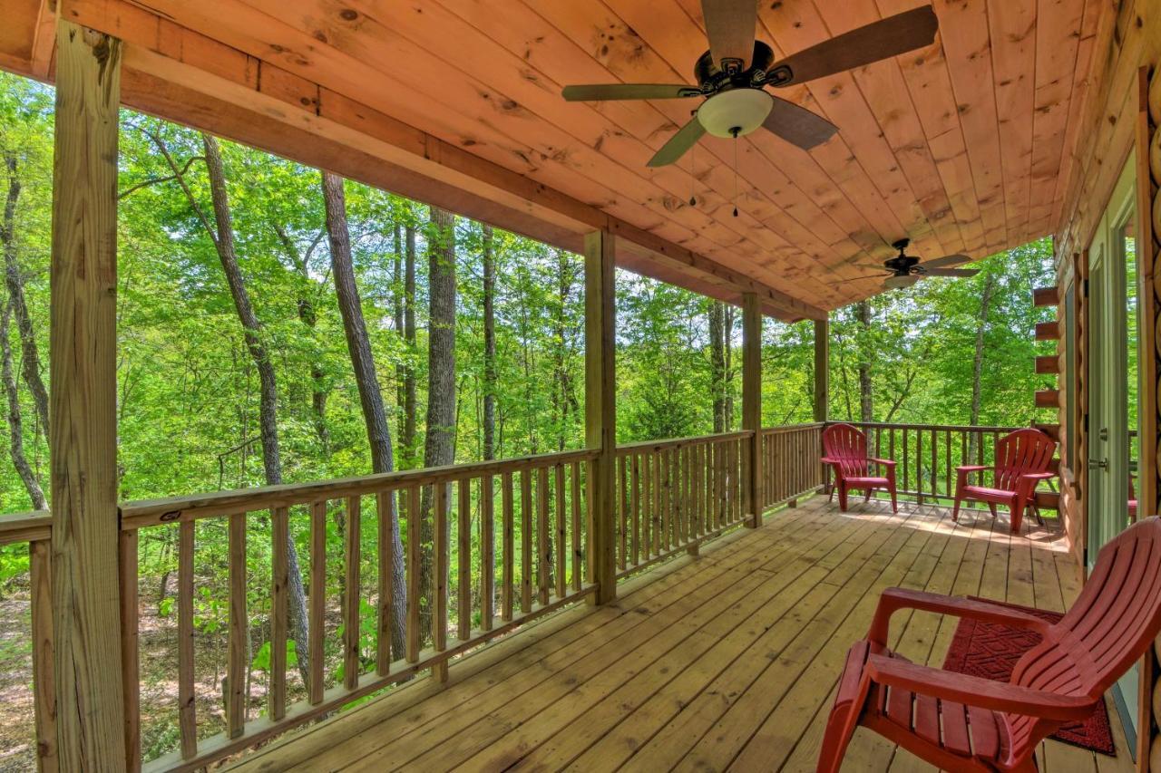 Murphy Cabin With Spacious Deck And Forest Views! Exteriör bild