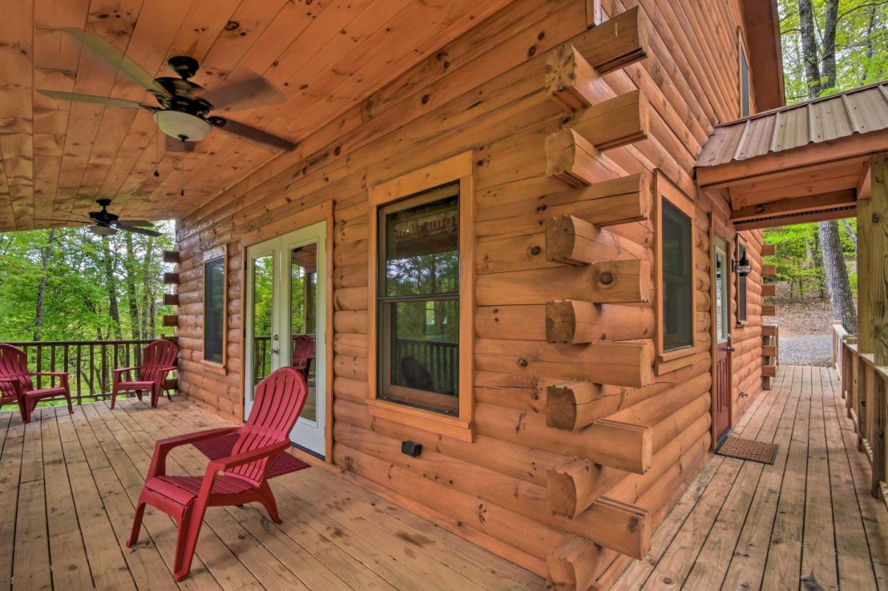 Murphy Cabin With Spacious Deck And Forest Views! Exteriör bild